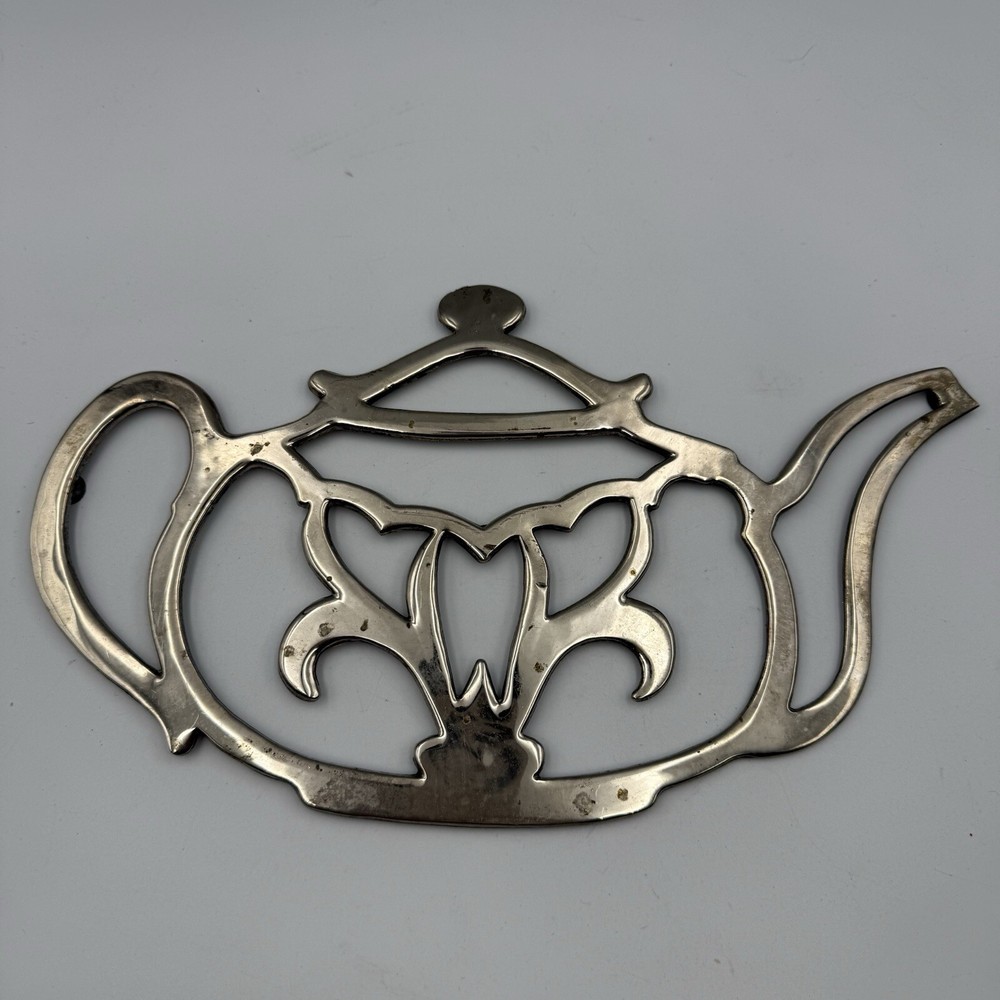 VTG TEAPOT SHAPE TRIVET SILVER PLATED TEA POT-FLAWS