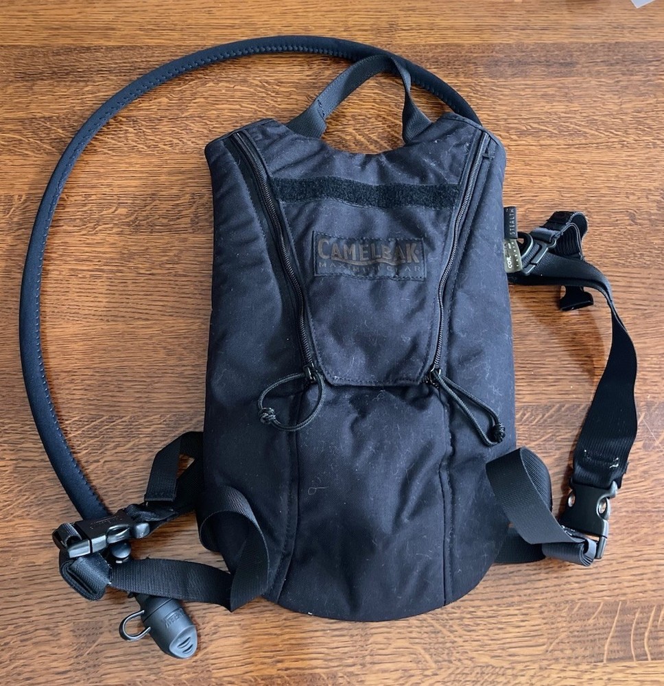 Camelbak Maximum Gear Stealth Hydration Backpack w/ Bladder - Black Adjustable