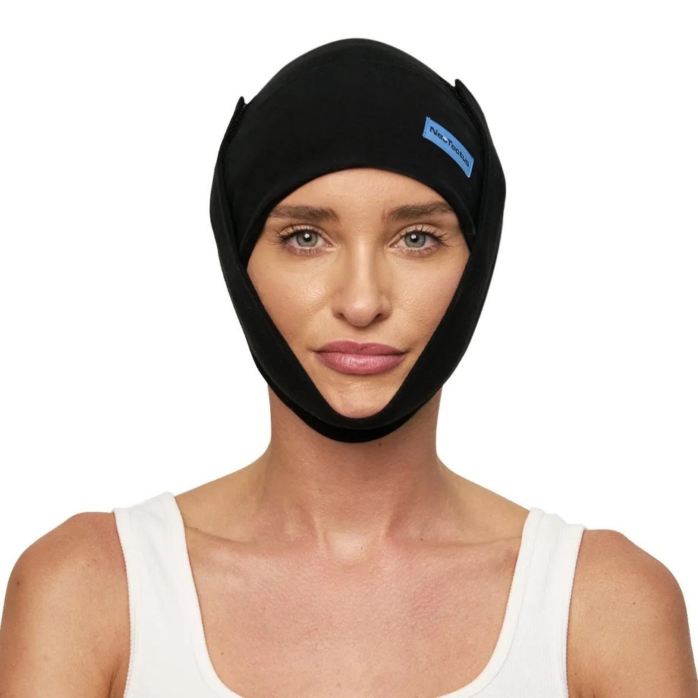 Post-Facelift Compression Garment Designed by a Surgeon for Optimal Comfort a...