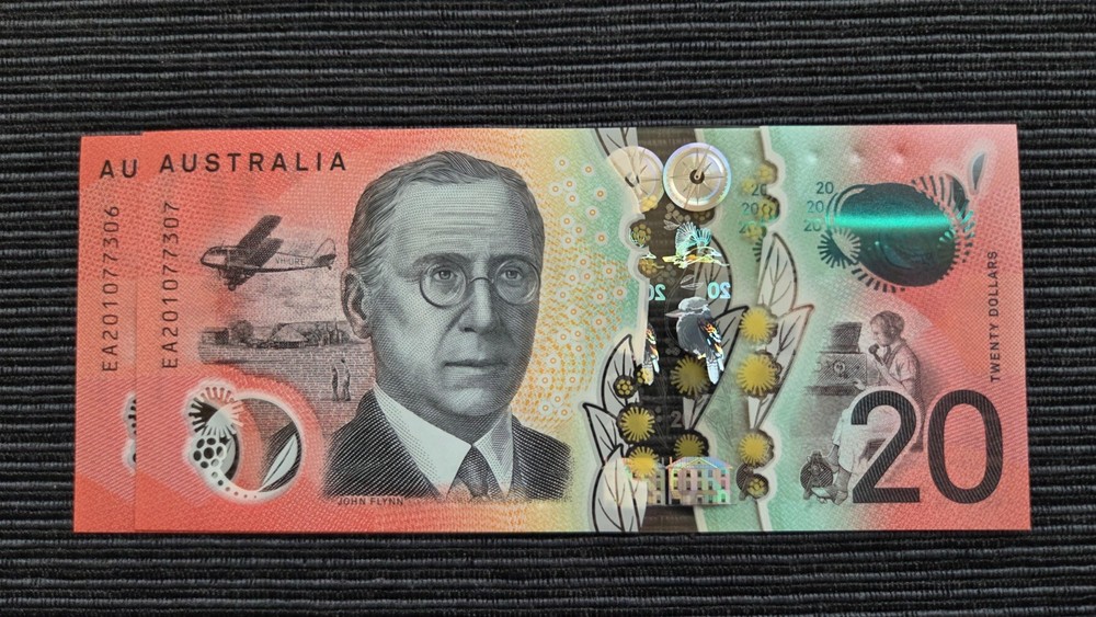 AUSTRALIA $20 Dollars 2020 LAST PREFIX EA20 x 2 Consecutive UNC Banknotes