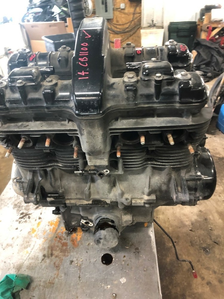 14 Honda CB 1100 CB1100 engine motor