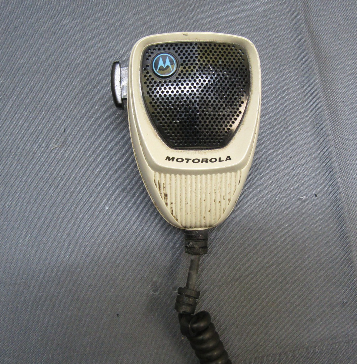 Motorola XTL2500 450-520 MHz UHF Remote Head Two Way Radio M21SSM9PW1AN