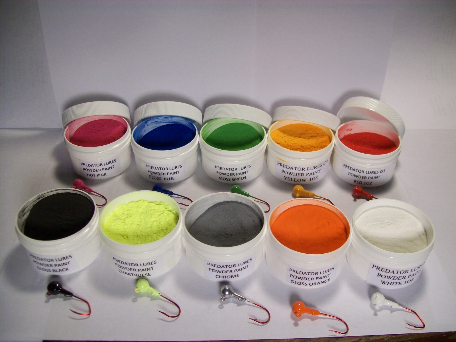 JIG HEAD FISHING LURE 1 Oz POWDER PAINT IN 1 OZ WIDE MOUTH JARS Jigs