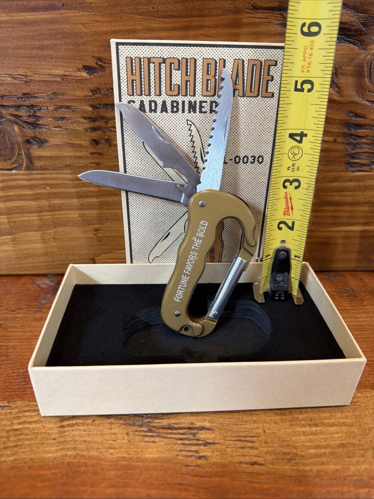 Hitch Blade Carabiner
