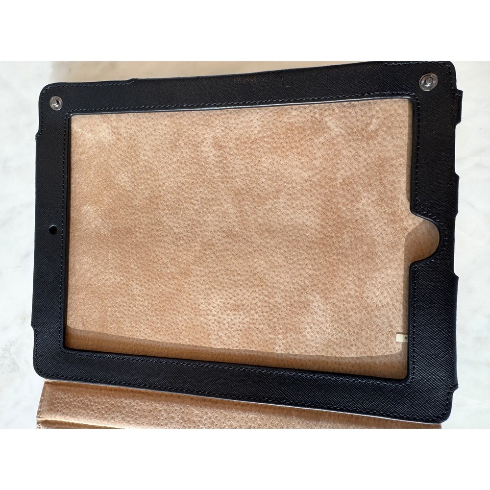DESIGNER TORY BURCH IPAD CASE