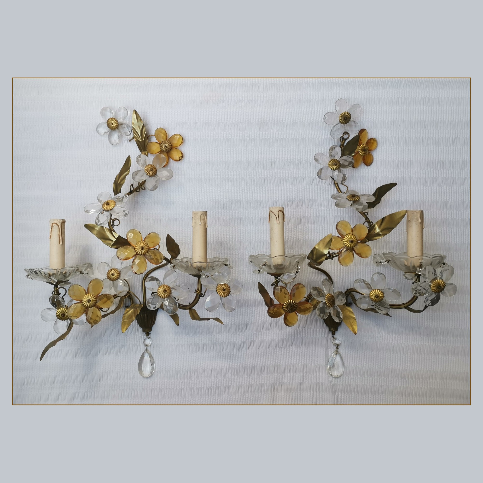 VINTAGE BAGUES BANCI style GILT TOLE GLASS FLOWERS PAIR WALL SCONCES 2 LIGHTS