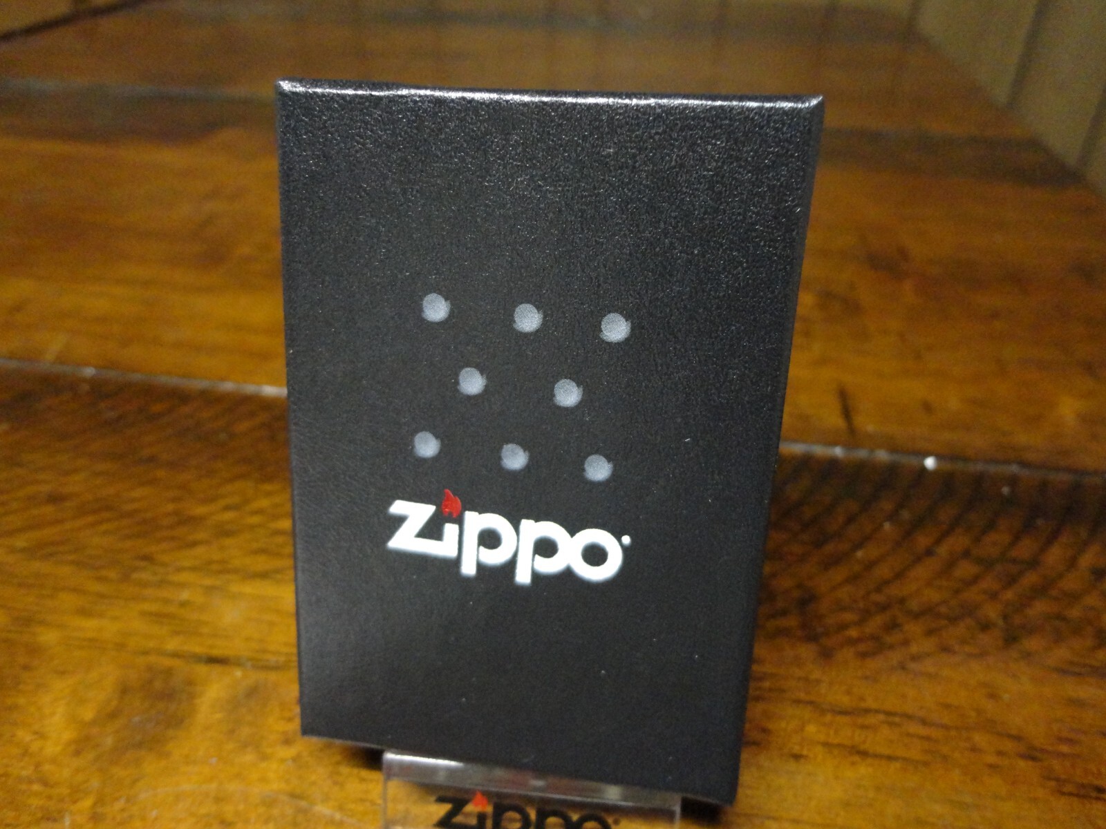 LUCKY 777 JACKPOT SLOT MACHINE ZIPPO LIGHTER MINT IN BOX