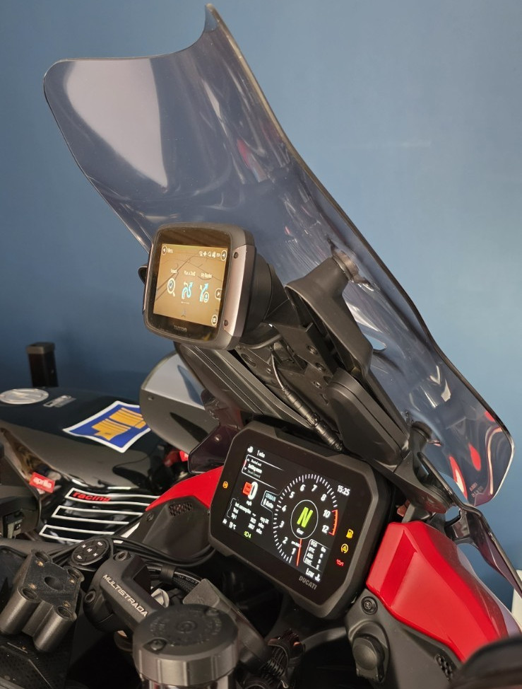 Ducati Multistrada V4 Tomtom rider sat nav mount gps mount (AMPS pattern)