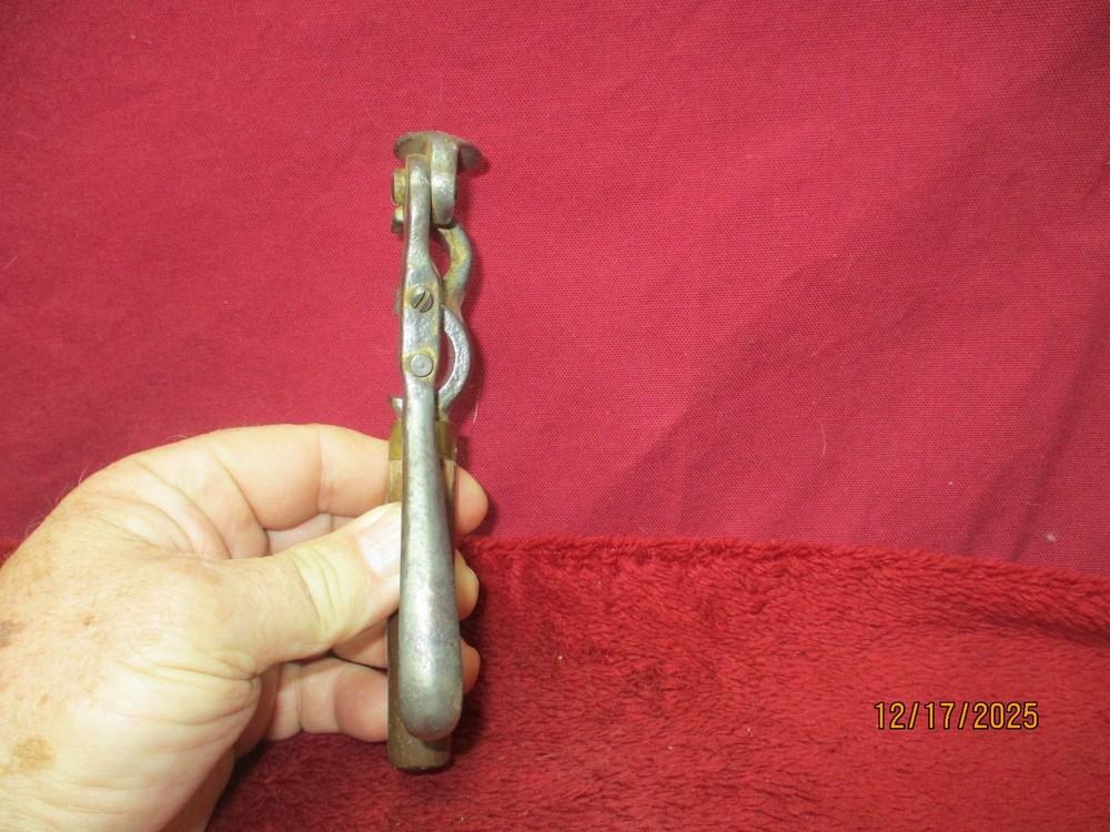 Antique Capper/De-Capper Tool, 12 Ga. , Tool UnBranded
