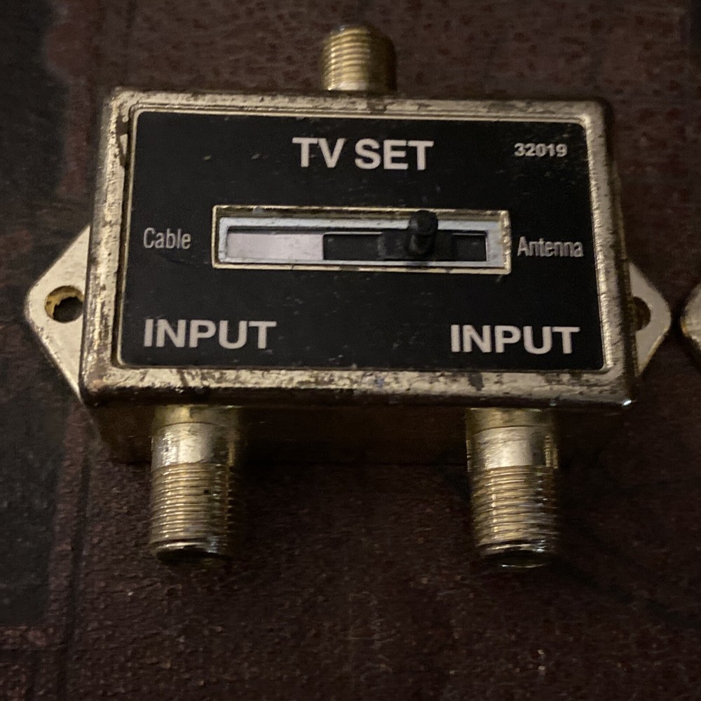 TV Set (Input/Output) Cable/Antenna Splitter (2 total)