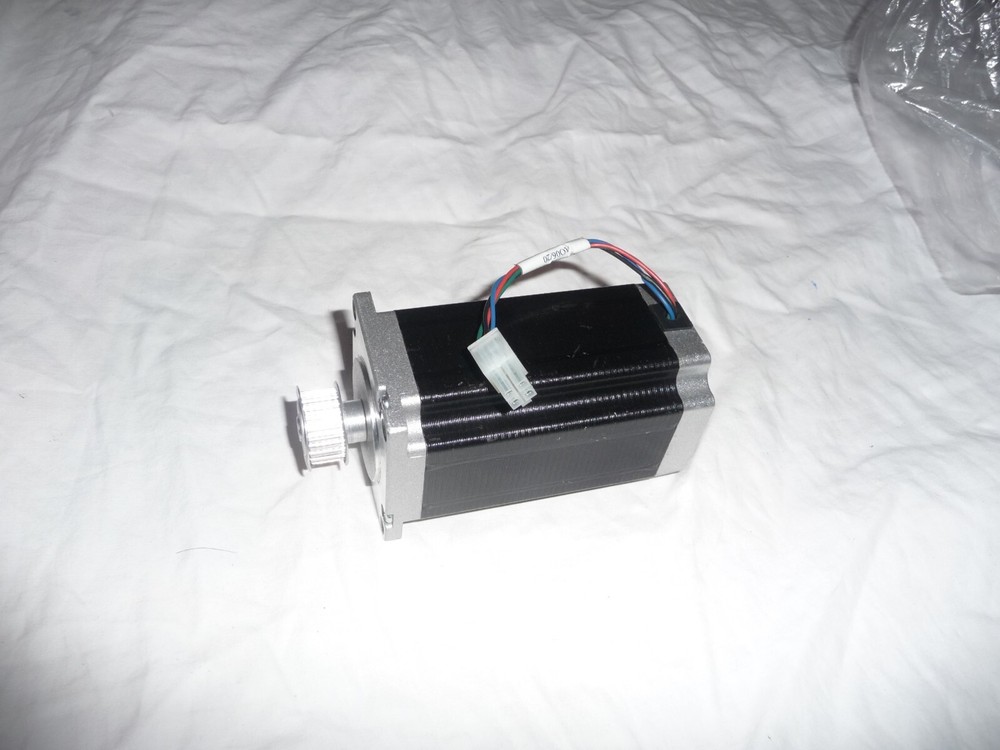 X3 STEPPING MOTOR 57HS102DF06