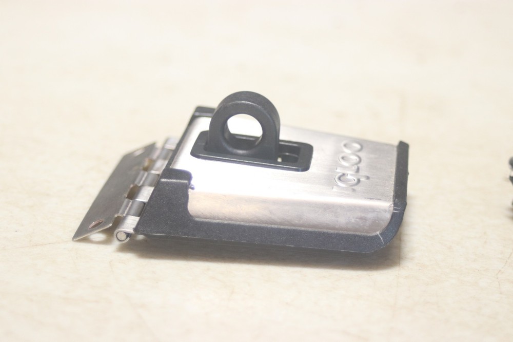 Igloo Hybird Plastic & Stainless Lockable Cooler Latch Set