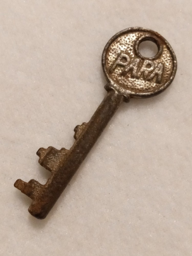 Antique PARA Solid Barrel Padlock SKELETON Key Approx 2-1/16"
