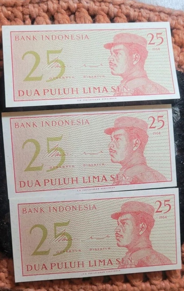 Indonesia Currency Note, 3 Sequential 25 Senn Uncirculated Gradable