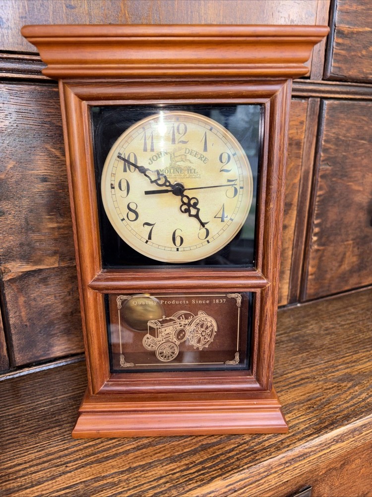 John Deere Quartz Mantle Clock- TESTED-Works! Moline IL