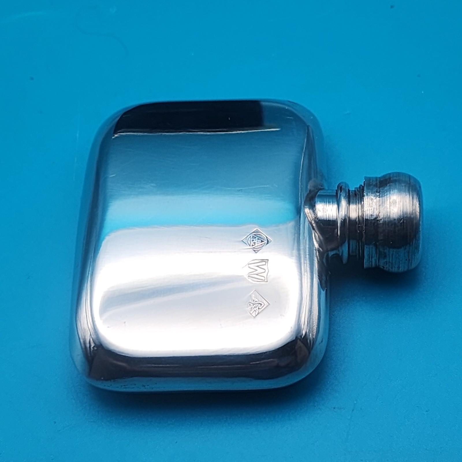 WAISTCOAT HIP FLASK 1.5 oz by PINDER BROS LTD