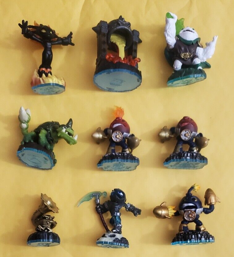 Skylanders 9 lot blue