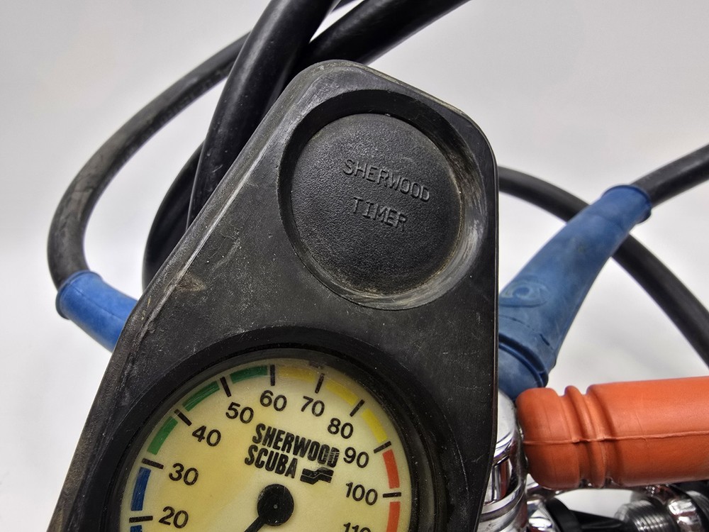 Ocean Dynamics Scuba Diving Regulator Set With Accessories Read