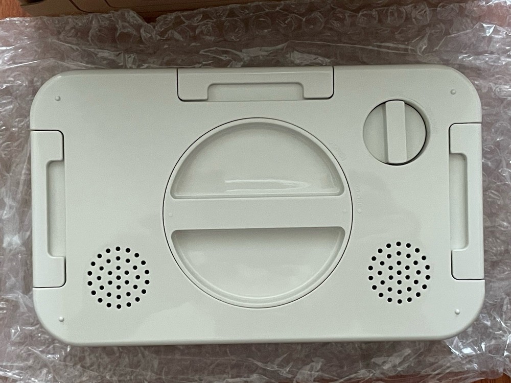 Muji smartphone speaker splash proof