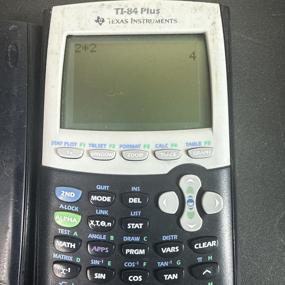 GRAPHING CALCULATOR TI-84 PLUS Texas Instruments TI84 Black Tested