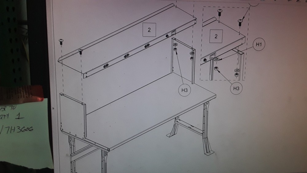 Globe Industrial 253CP80 Workbench power riser