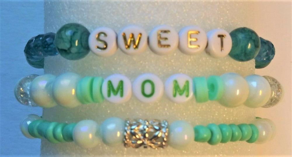 Sweet Mom Stretchy Bracelet Stack and Key Ring
