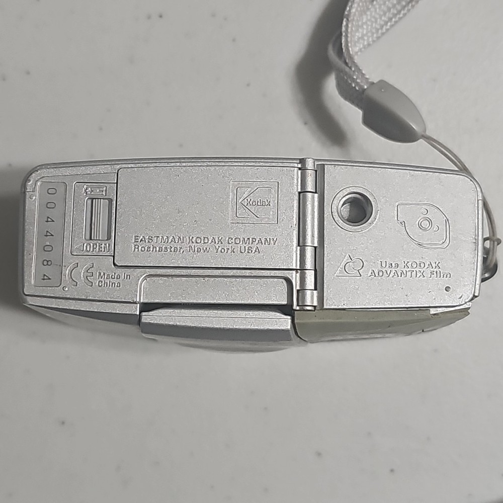 Kodak Advantix T700 APS Point & Shoot Film Camera, Untested
