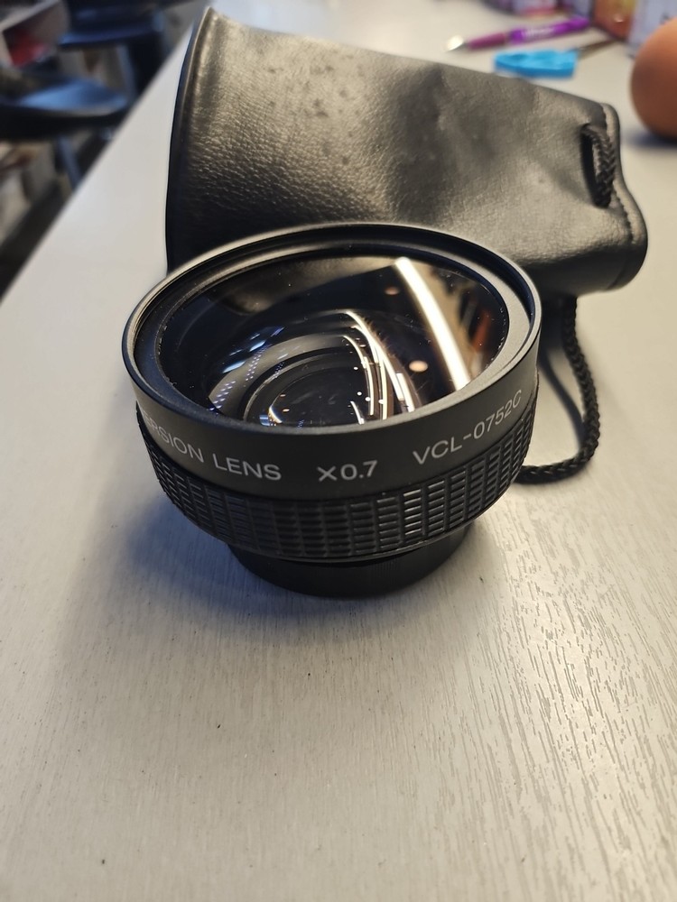 Sony Wide Conversion Lens x0.7 VCL-0752C