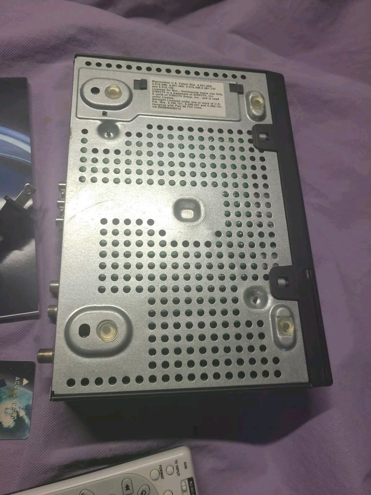DirecTV D12-100 Satellite Receiver Cable Box (untested with direct card)