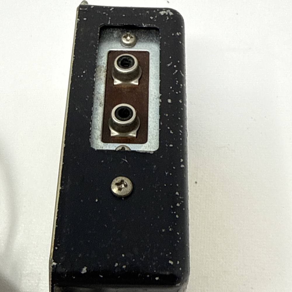 Realistic 42-2930 Solid State Stereo Pre-Amplifier 117VAC 60Hz