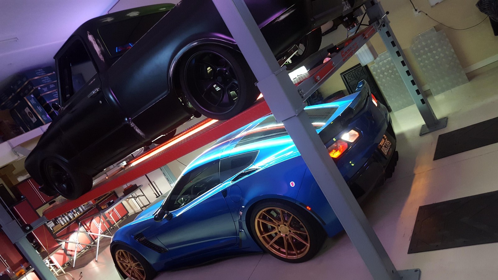 Advantage LED LIFT LIGHTS for 4 Post (BRIGHTEST KIT on the market!)1440 LED's