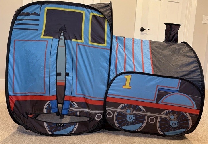 Thomas The Train Pop Up Tent- Indoor Play Tent- For Toddlers- Excellent Cond
