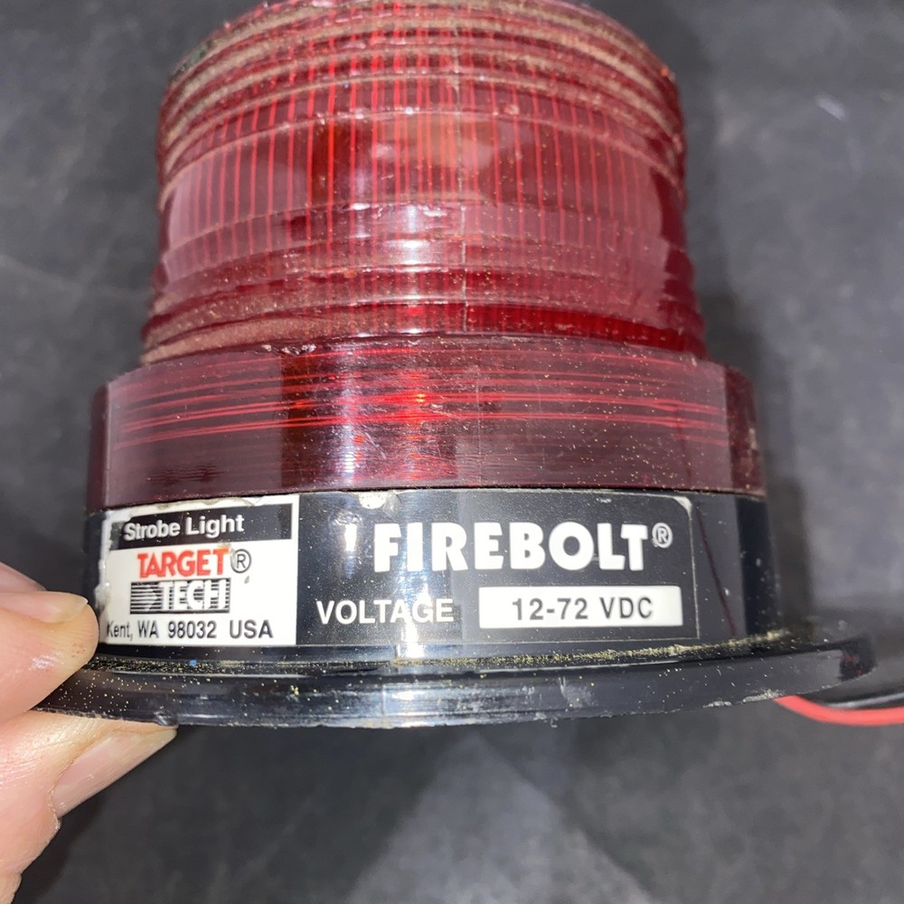 Federal Signal Target Tech FIREBOLT Strobe Light 12V 12-72 VDC Permanent Mount