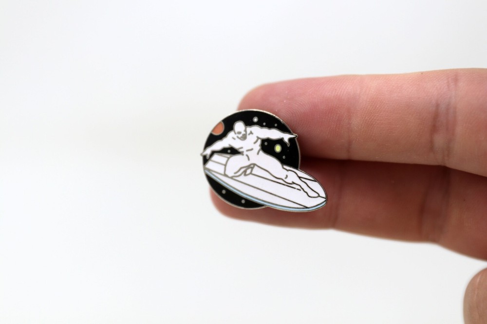Planet Studios Silver Surfer Round Surfing Pin 1990
