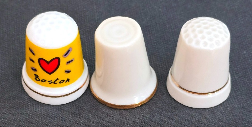 Charming 3pc Souvenir Ceramic Thimbles