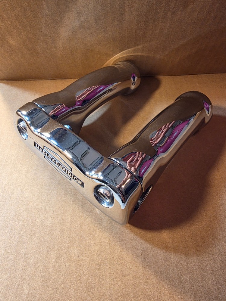 Genuine Harley Davidson 1" Handlebar Chrome Pullback Risers Clamp Bar Shield
