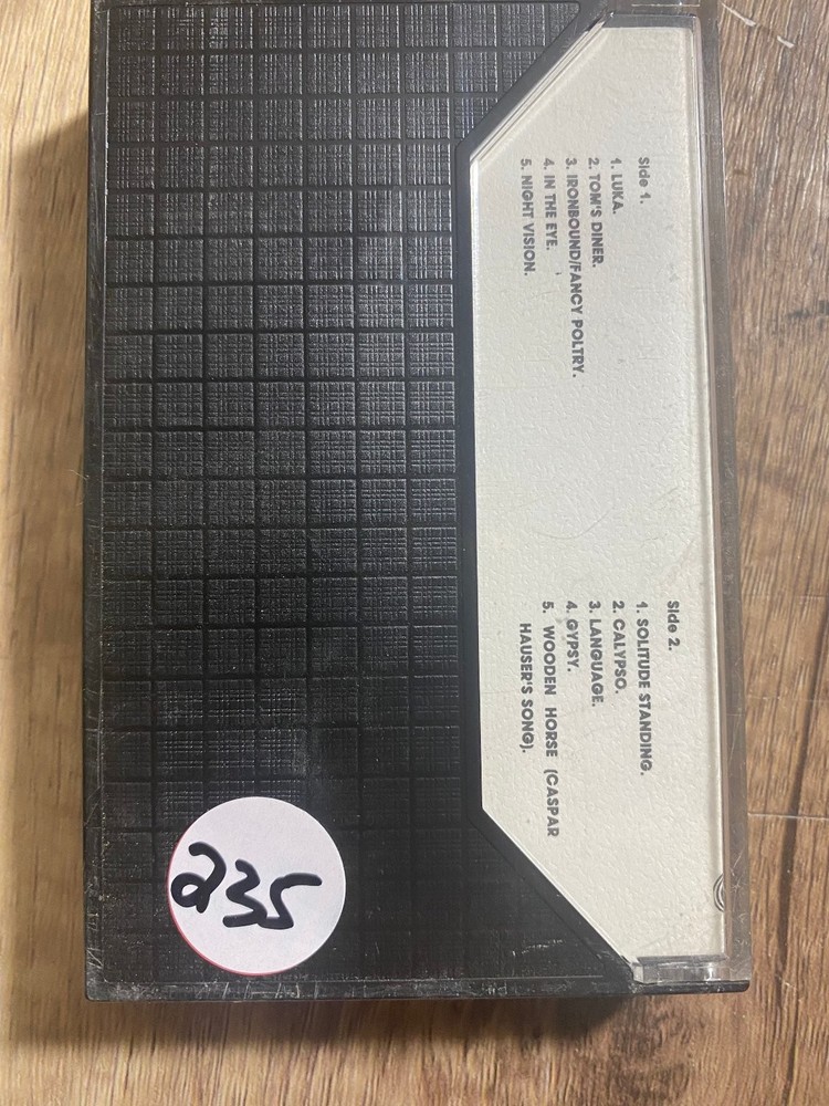 Suzanne Vega Solitude Standing Cassette