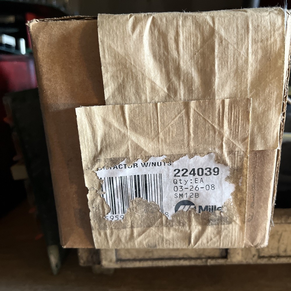 Miller 224039 Kit Contactor w/Nuts