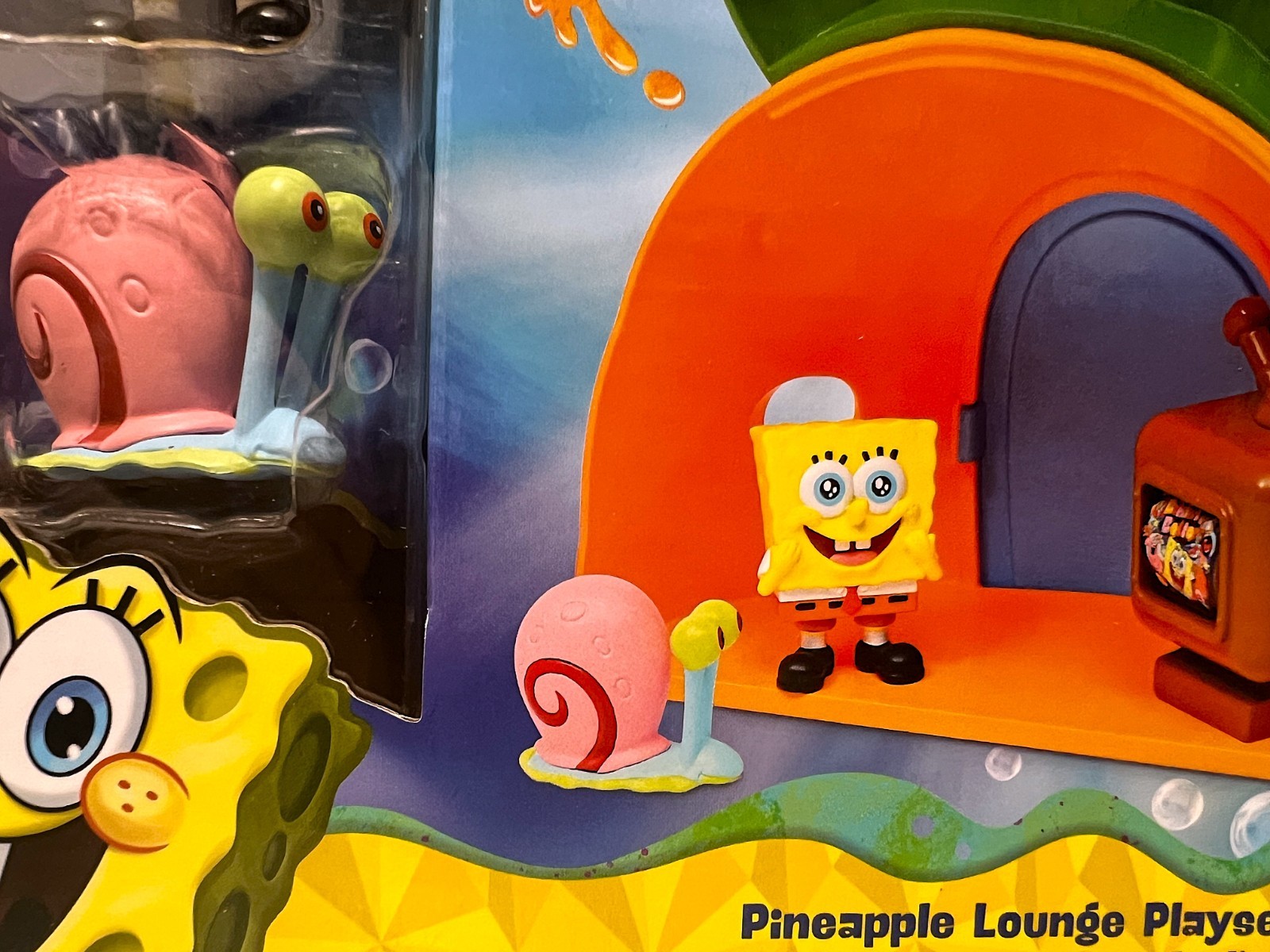 SpongeBob SquarePants Pineapple Lounge Playset Nickelodeon with 2 Figures 2025