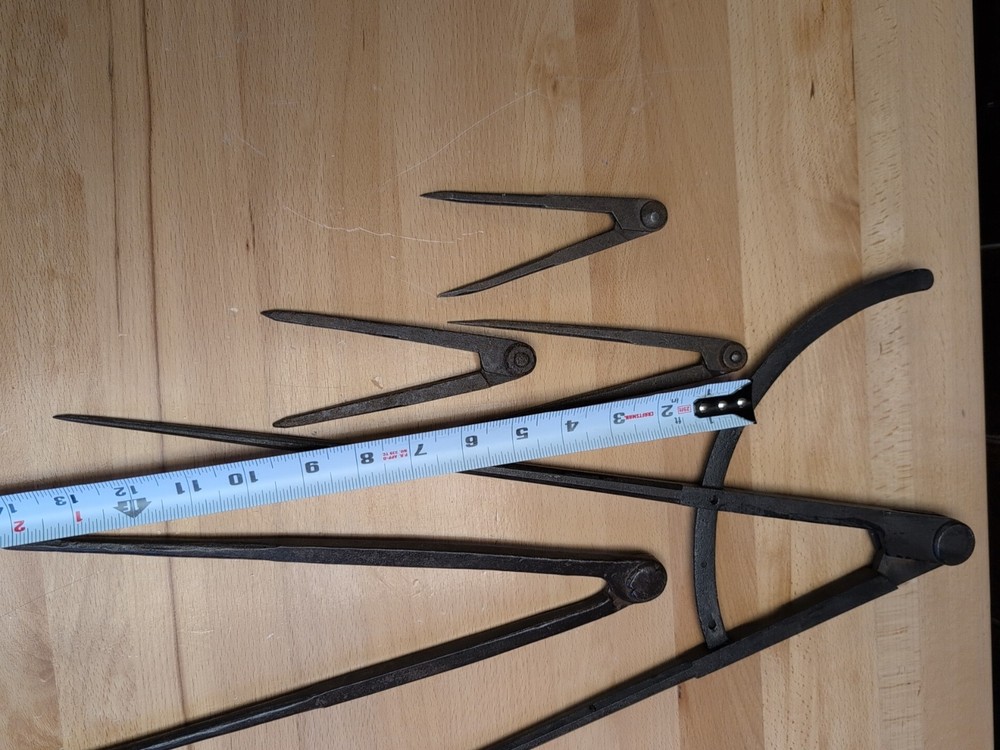 Vintage Set Wing Compass | Large And Small