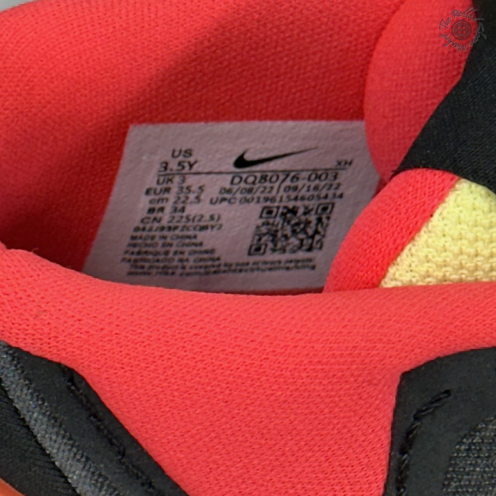 New No Box Nike Kyrie 8 GO GS Basketball Size 3.5Y Youth Black Lemon DQ8076-003