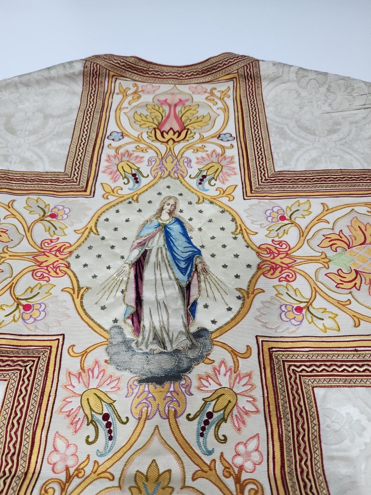 Antique Fiddleback Chasuble