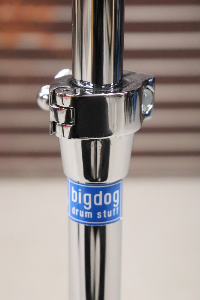 Bigdog Single Braced Straight Stand