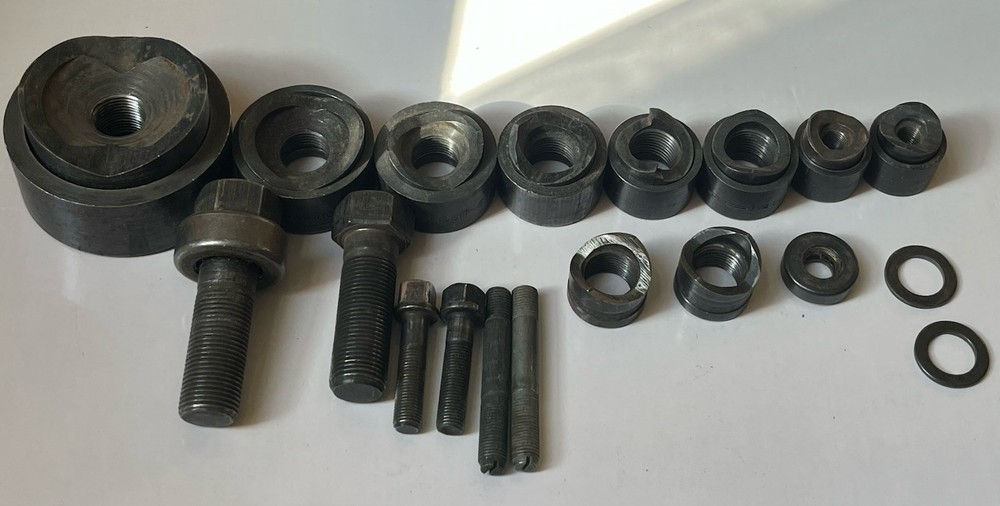 Greenlee Punch and Die Set Knockout Conduit