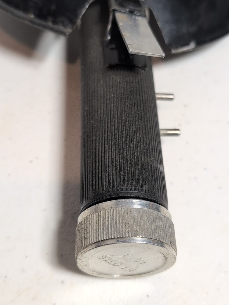 Argus Bi-Post Flash Gun + Bulb Adapter.