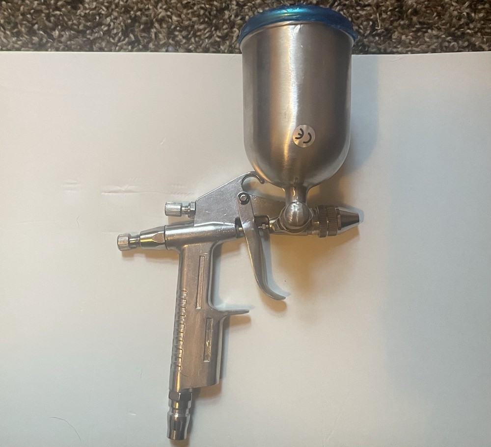 airbrush gun