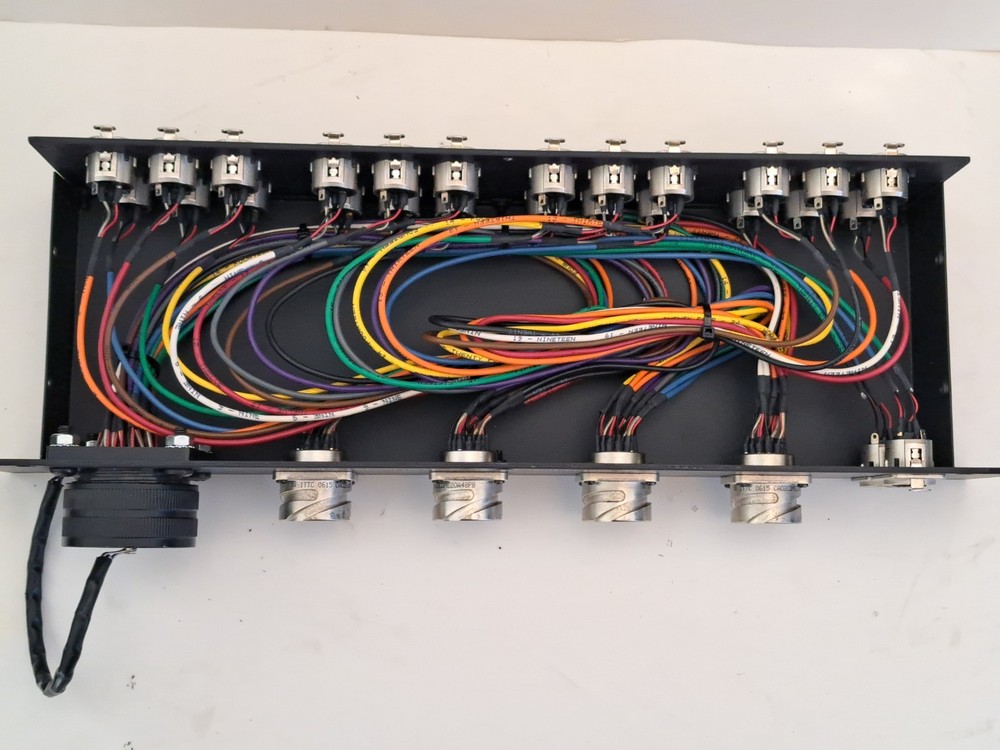 L-Acoustics CO 24 Multi Distro Patch Panel Whirlwind W5 XLR CaCom