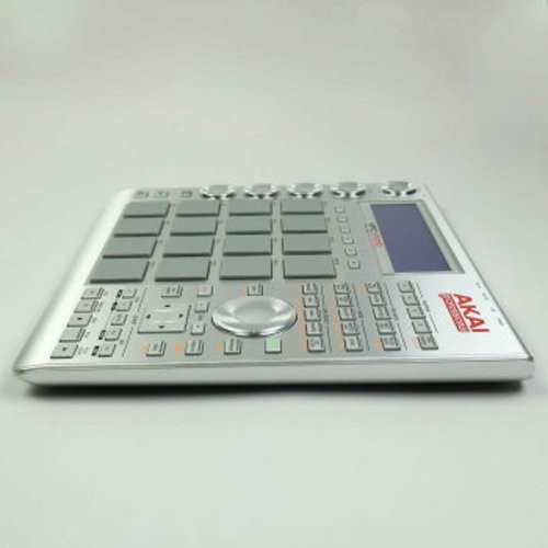 Akai MPC Studio Controller with MIDI Cables and Soft Case Tested