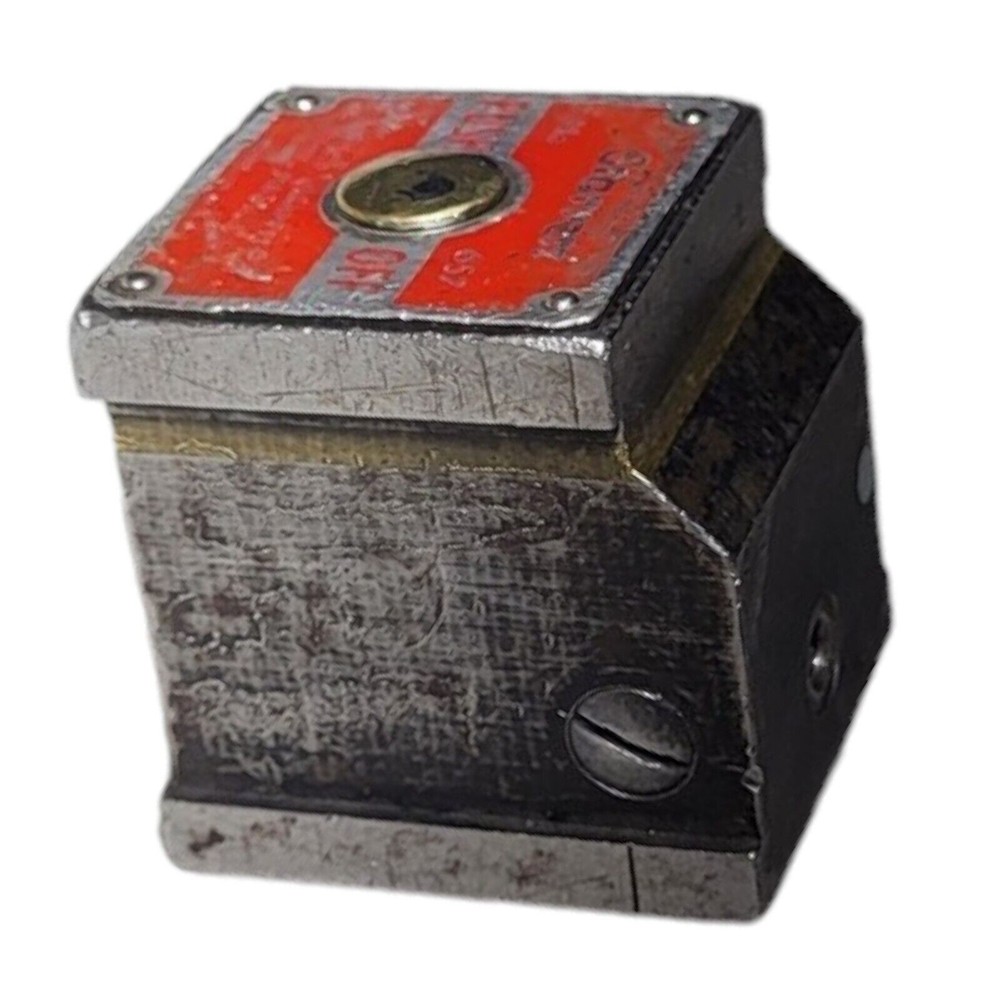 Starrett No. 657 Magnetic Indicator Instrument Base Only.