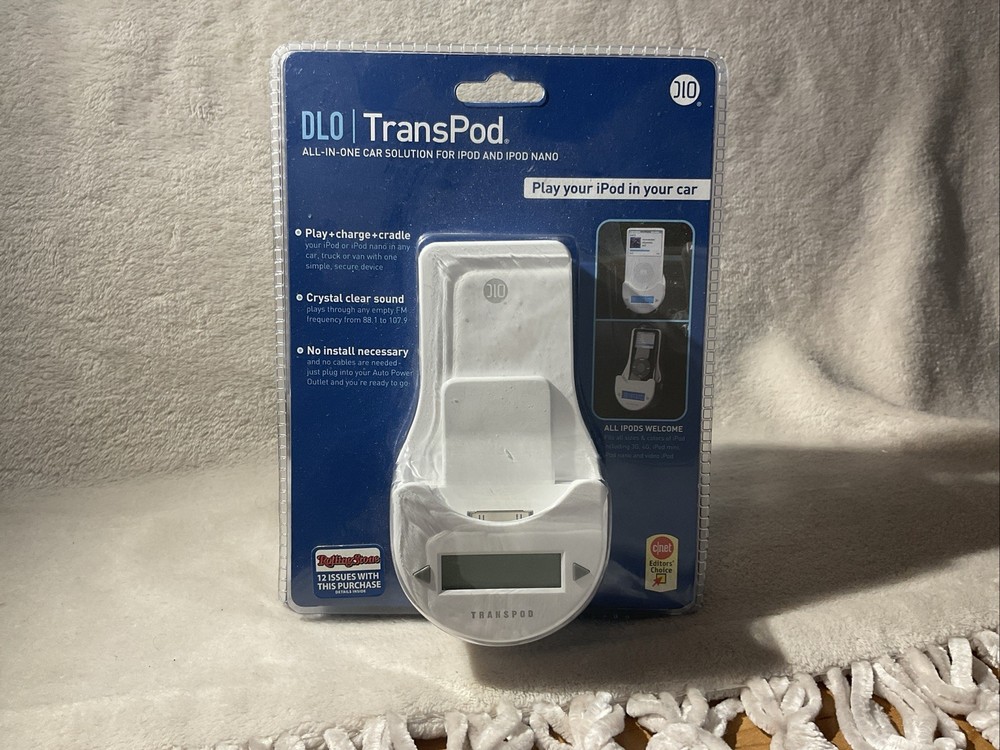 DLO TransPod FM iPod Transmitter & Docking Station New Sealed